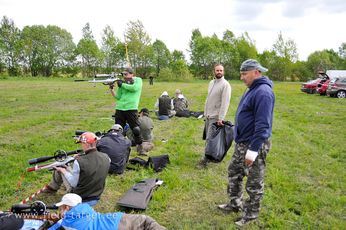 If you're late, you do not have the free place on Testline like on big Competitions